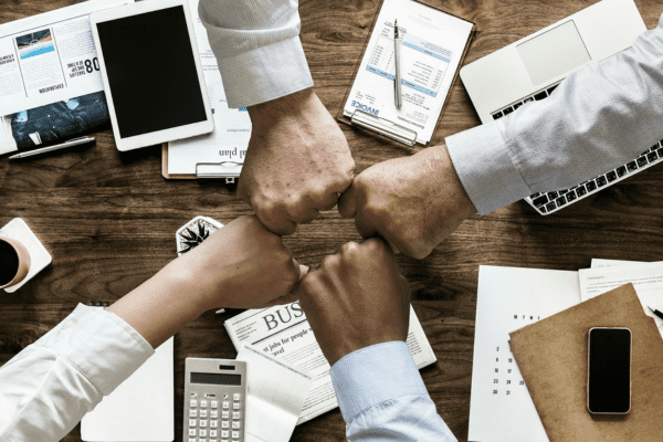 ACCOMPAGNEMENT PERSONNALISE ET AIDE AU DEVELOPPEMENT